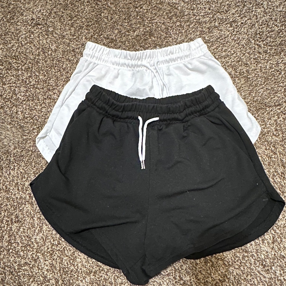 Shorts with pockets